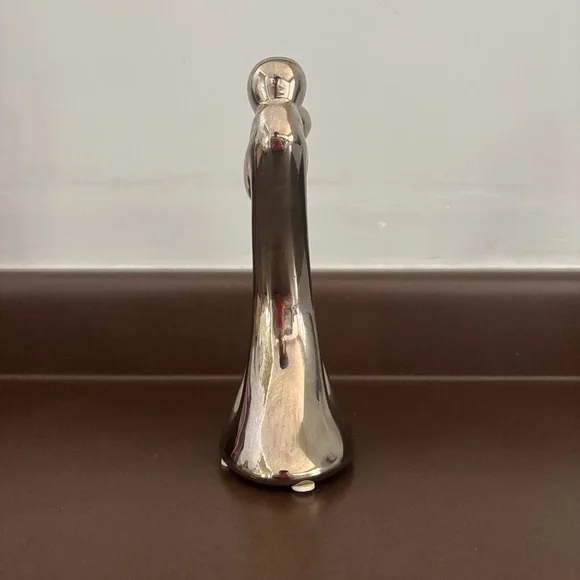 Elegant Silver Embrace Sculpture - Picture 2 of 6